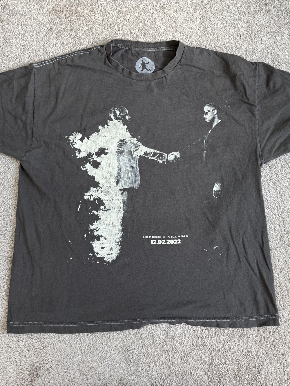 Metro Boomin Heroes & Villains T Shirt 2022 Rap Hip Hop Washed Gray XL 24.5x29
